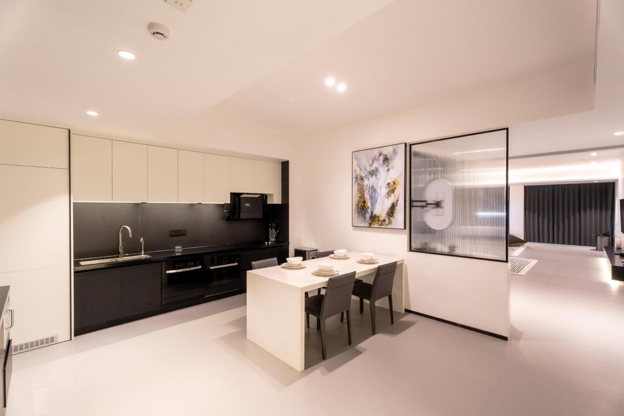 One Riviera Hotel And Residences Ban Souanmone ภายนอก รูปภาพ