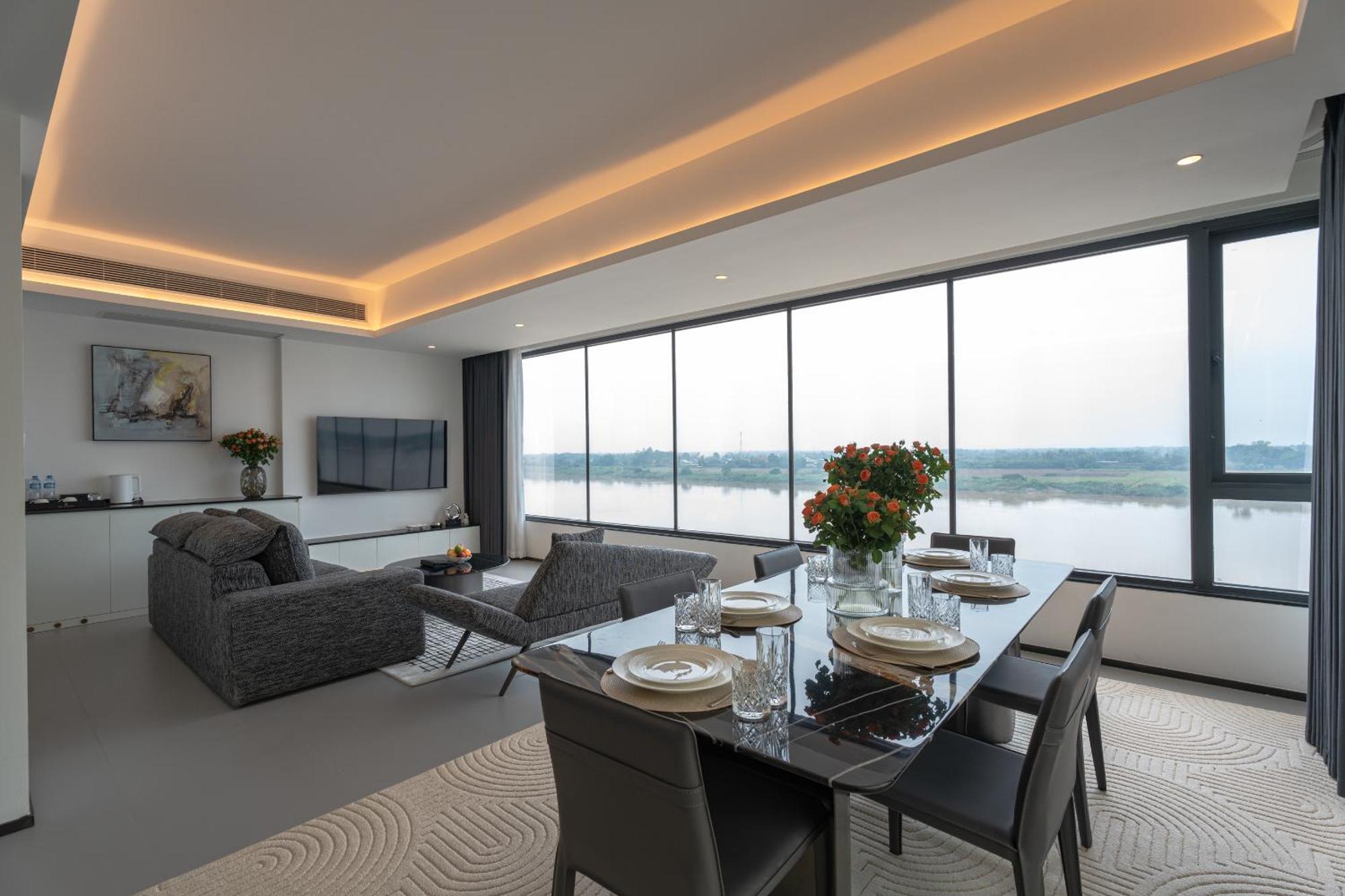 One Riviera Hotel And Residences Ban Souanmone ภายนอก รูปภาพ