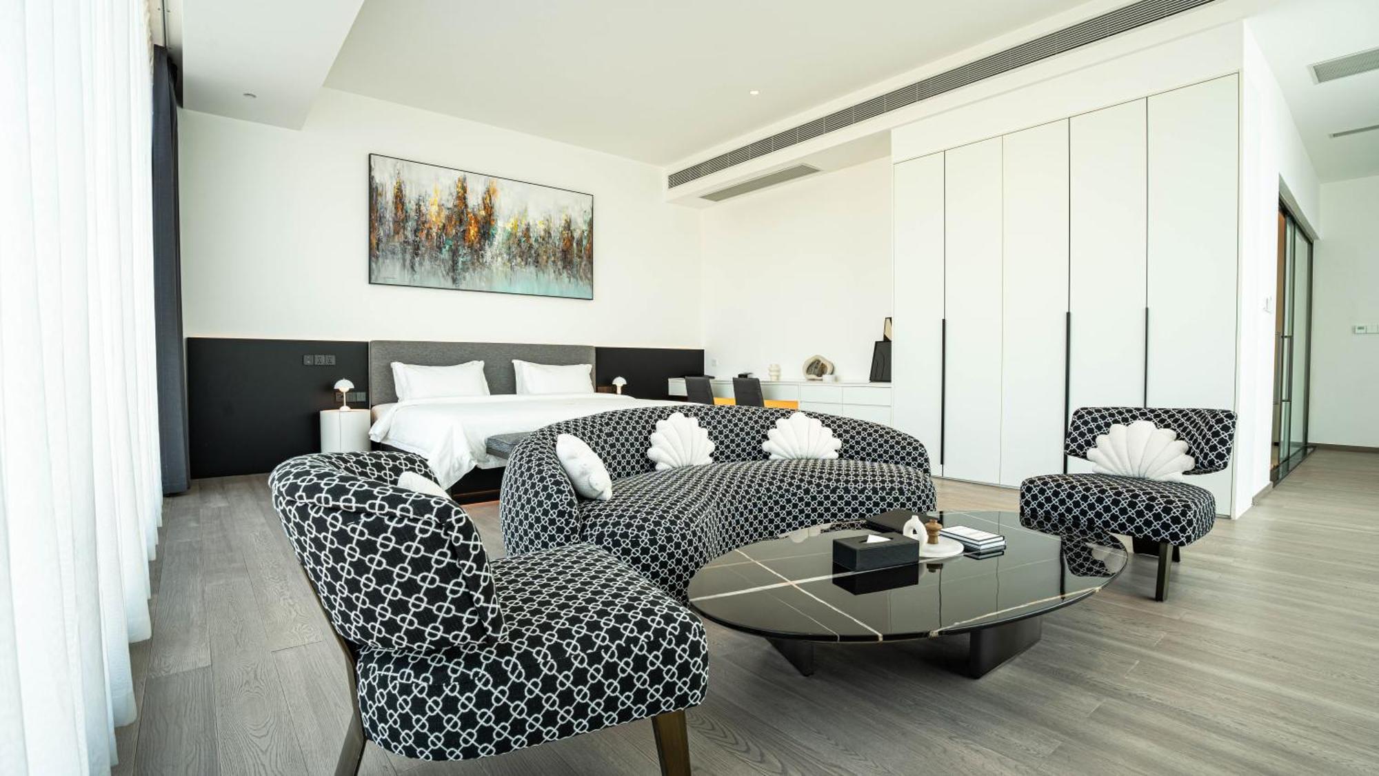 One Riviera Hotel And Residences Ban Souanmone ภายนอก รูปภาพ